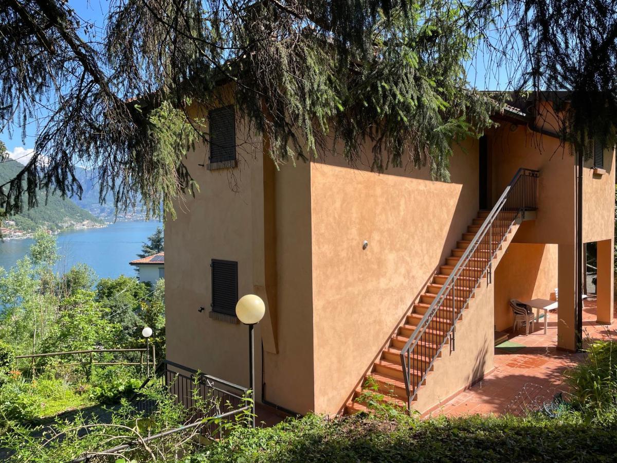 Appartamento Lake View Di Villa Giuliana Сульцано Экстерьер фото